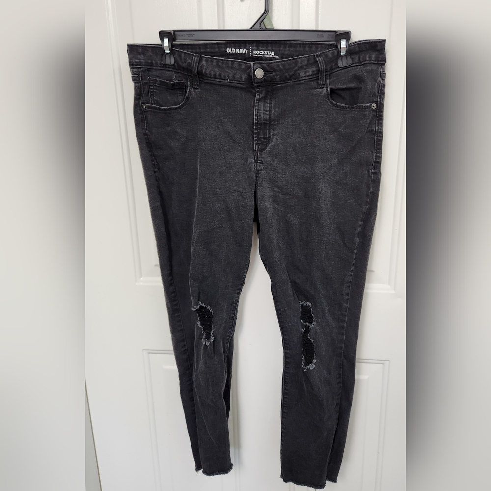 Old Navy Women's Skinny Jeans - Black